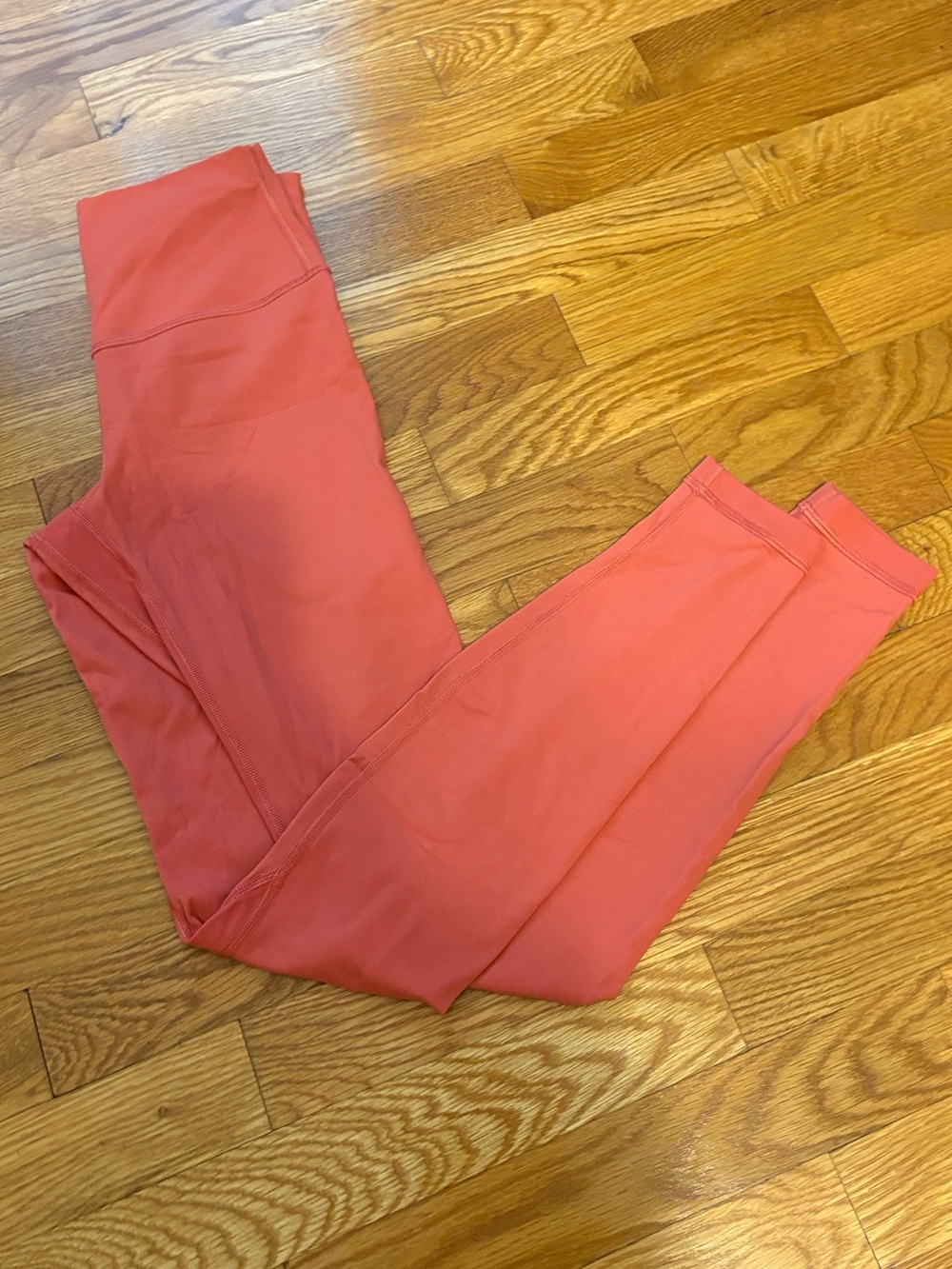 Women’s lululemon Coral-Red Stretch Leggings